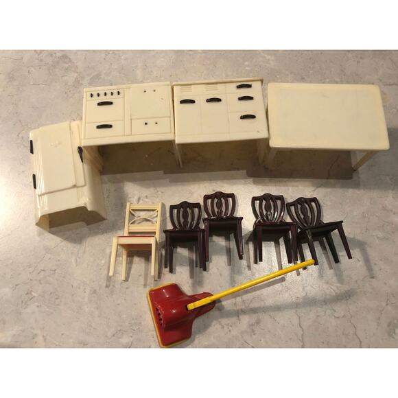 Vintage Bakelite Dollhouse Furniture Kitchen/dining Room 10pcs